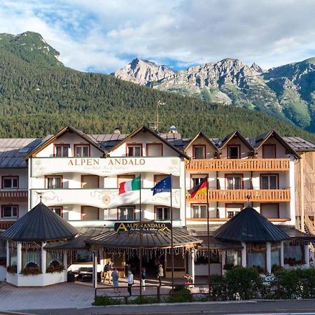 Hotel Alpen Andalo Exteriör bild
